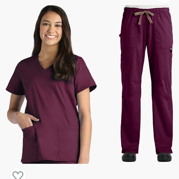 Maevn Scrub sets - Picture 6 of 15